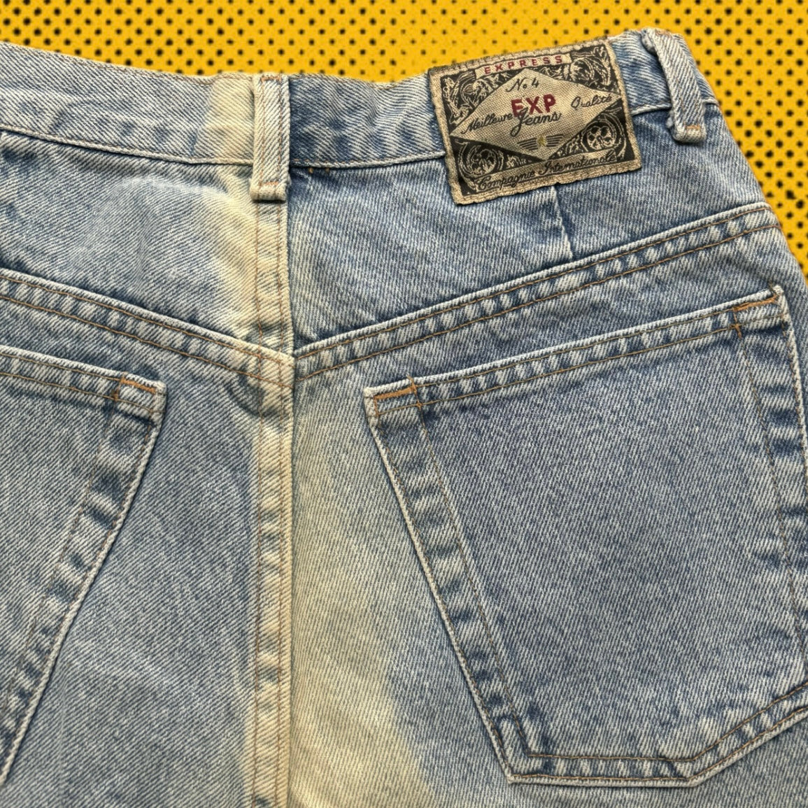 BLEACH STAIN EXPRESS JEANS 26x31